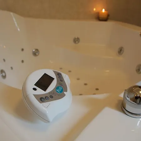 Hotell H&h *